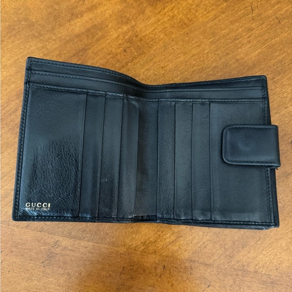 Gucci Compact Bamboo Accent Wallet - Picture 8 of 10